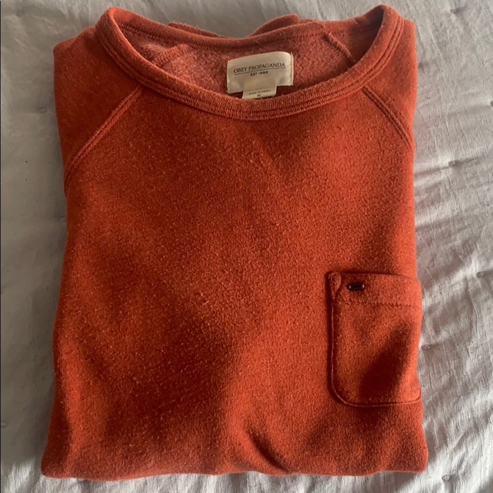 Obey sweater